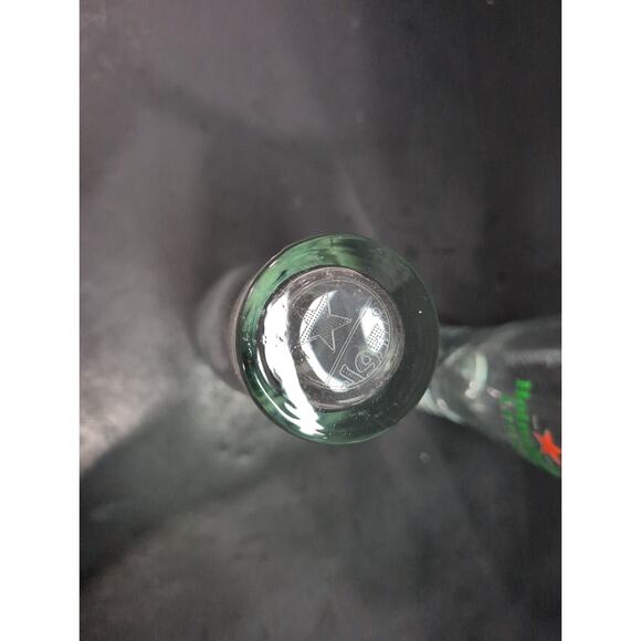 Heineken Light Beer Glasses, Set of 2, Red Star Design, 7.25" Tall, Glassware - Picture 7 of 9